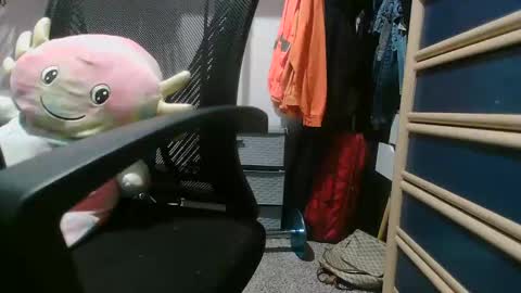 Rock  Peaches  Last tipper gets surprise online show from December 7, 5:48 am