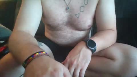 Snapshot of k00fler_08 chatting on August 5, 12:46 am koof online show from August 5, 12:46 am