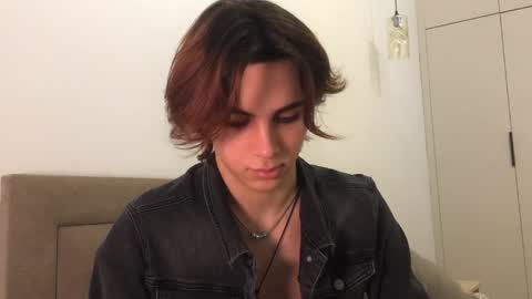Snapshot of k0sta_32 chatting on January 11, 8:54 pm  k0sta online show from January 11, 8:54 pm
