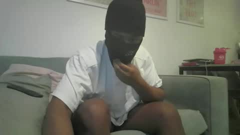 Snapshot of k1prince chatting on February 22, 8:46 am K1Prince online show from February 22, 8:46 am