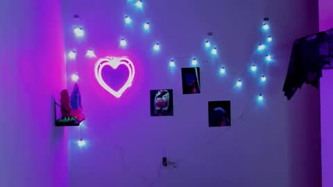 Kaaiiri online show from March 5, 3:18 am