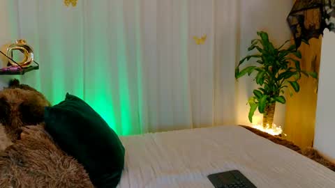 Snapshot of kaaiiri chatting on May 27, 1:57 am Kaaiiri online show from May 27, 1:57 am