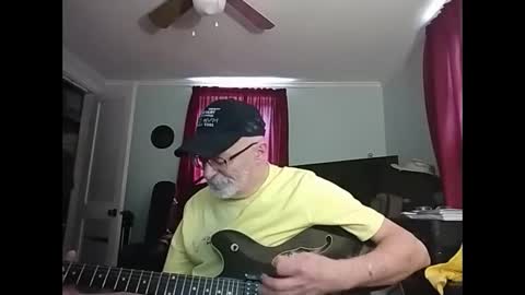 kabriggs136 online show from June 9, 9:26 pm