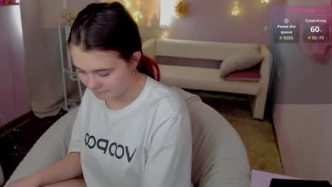 Kacey online show from May 3, 6:08 am