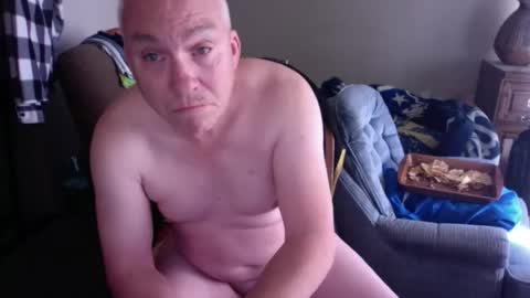 Snapshot of kachen2003 chatting on November 2, 8:22 pm kachen2003 online show from November 2, 8:22 pm