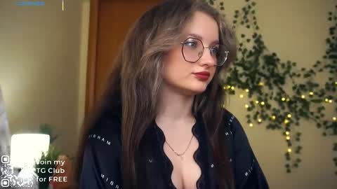 Tate online show from October 8, 6:11 am