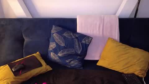 Snapshot of kad_kad chatting on April 30, 12:33 pm Kanela online show from April 30, 12:33 pm