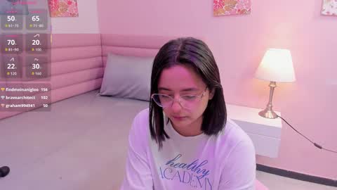Snapshot of kae_styles chatting on September 28, 7:30 pm Kyelie online show from September 28, 7:30 pm