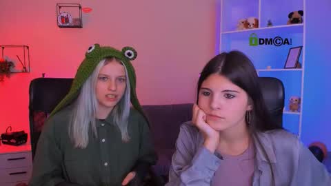 kaela_spell_ online show from November 7, 8:09 pm