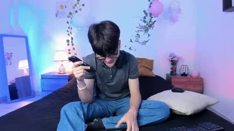 Kai online show from April 27, 8:51 pm