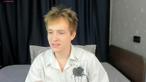 Snapshot of kai_milller chatting on February 4, 7:09 pm Kai online show from February 4, 7:09 pm