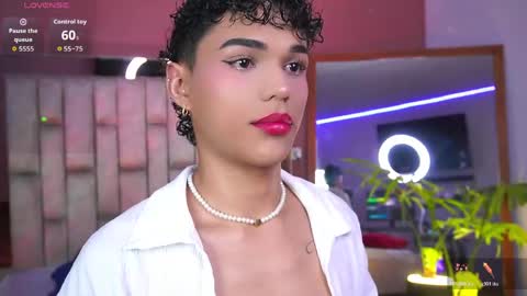 kai_onfire online show from May 30, 5:26 am