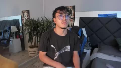 Snapshot of kai_storn chatting on February 26, 11:20 am kai_storn online show from February 26, 11:20 am