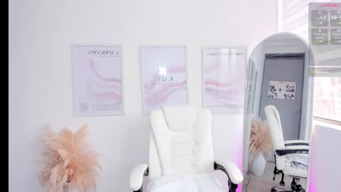    online show from March 9, 6:11 pm