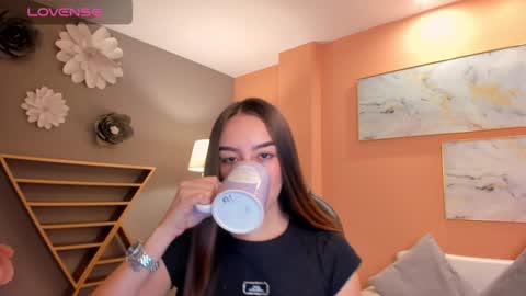 Kaia Ferreira online show from January 27, 12:05 pm