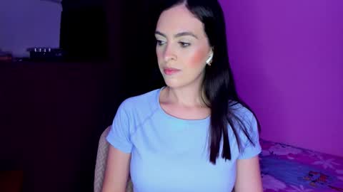 kaiahlive online show from February 5, 8:57 pm