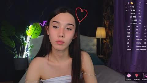 Snapshot of kaiasunshine chatting on February 1, 5:26 pm Kaia Monday Thursday FridaySaturdaySunday online show from February 1, 5:26 pm