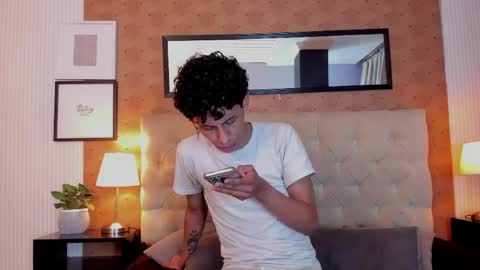 kai online show from April 2, 3:37 am