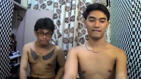 Snapshot of kaiknox chatting on January 4, 11:43 am Kai online show from January 4, 11:43 am