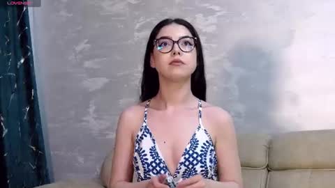 Snapshot of kailalewis chatting on July 9, 10:36 pm Kaila Lewis online show from July 9, 10:36 pm