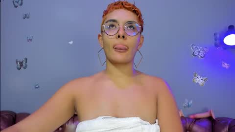 Snapshot of kaira_mosse_ chatting on February 1, 12:04 pm kaira_mosse_ online show from February 1, 12:04 pm