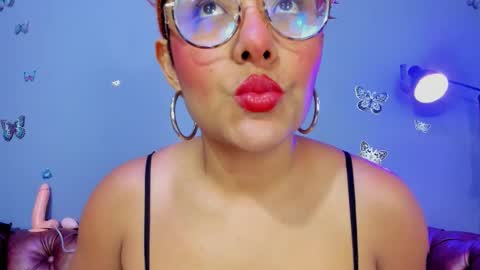 Snapshot of kaira_mosse_ chatting on March 10, 12:10 pm kaira_mosse_ online show from March 10, 12:10 pm