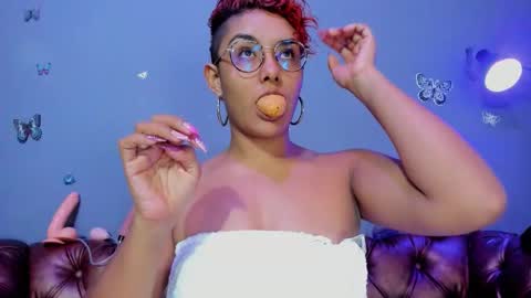 Snapshot of kaira_mosse_ chatting on March 11, 12:22 pm kaira_mosse_ online show from March 11, 12:22 pm