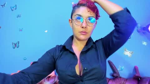 Snapshot of kaira_mosse_ chatting on March 26, 12:00 pm kaira_mosse_ online show from March 26, 12:00 pm