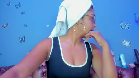 Snapshot of kaira_mosse_ chatting on April 7, 10:59 am kaira_mosse_ online show from April 7, 10:59 am