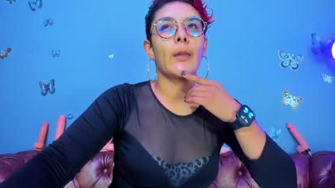 Snapshot of kaira_mosse_ chatting on April 24, 11:45 am kaira_mosse_ online show from April 24, 11:45 am