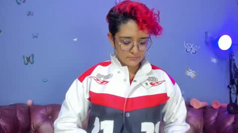 Snapshot of kaira_mosse_ chatting on May 7, 10:20 am kaira_mosse_ online show from May 7, 10:20 am