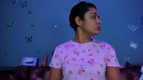 Snapshot of kaira_mosse_ chatting on May 15, 11:50 am kaira_mosse_ online show from May 15, 11:50 am