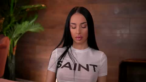 Kaira online show from January 10, 7:37 pm