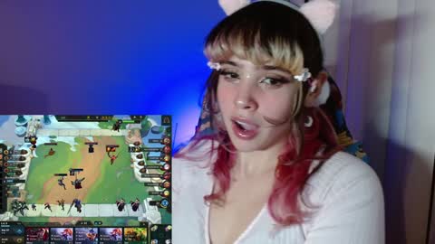 Snapshot of kairilovescumm chatting on December 22, 2:49 am Kairi online show from December 22, 2:49 am