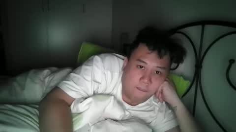 Snapshot of kaiser00727 chatting on October 24, 10:33 am kaiser00727 online show from October 24, 10:33 am