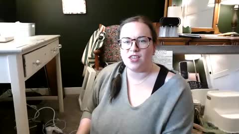 Snapshot of kaitrosss chatting on April 27, 6:50 pm kaitrosss online show from April 27, 6:50 pm