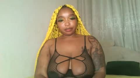 Snapshot of kakey_love chatting on December 4, 8:12 am kakey love online show from December 4, 8:12 am