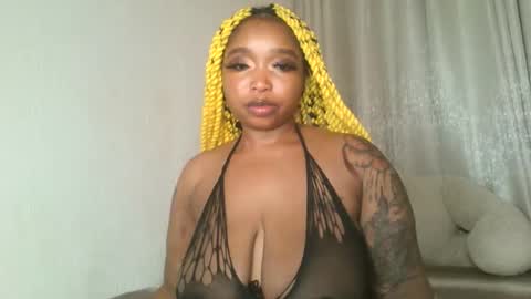 Snapshot of kakey_love chatting on December 15, 2:52 am kakey love online show from December 15, 2:52 am