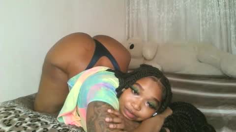 Snapshot of kakey_love chatting on January 18, 4:26 am kakey love online show from January 18, 4:26 am
