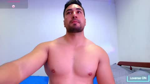 Thomas online show from February 24, 11:25 pm