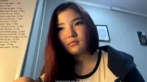 Sakura online show from May 6, 2:44 pm