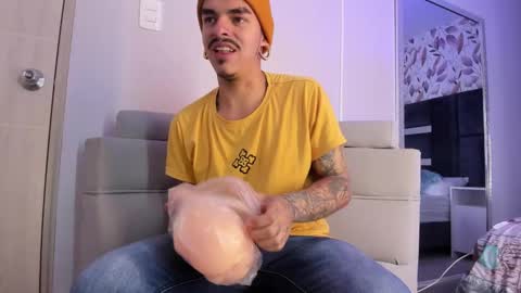 Kale online show from September 26, 11:03 am