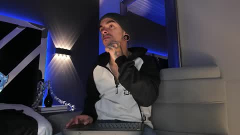 Kale online show from January 12, 11:04 am