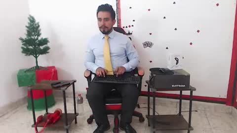 Kaleth online show from November 12, 2:17 pm