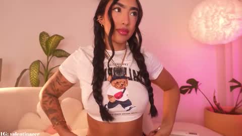 Snapshot of kali_hiill chatting on February 23, 9:06 am Sweet Kali online show from February 23, 9:06 am