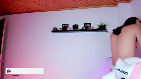 Kali Ka Please help me with your thumbs up its important   dont forget my birthday on October 26 online show from October 31, 6:31 pm