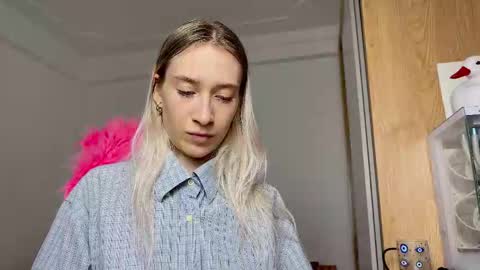 Snapshot of kali_the_goddess chatting on October 24, 2:57 pm kali_the_goddess online show from October 24, 2:57 pm