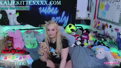 KalieKitten online show from May 4, 9:22 pm