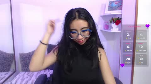 Snapshot of kalilowe_ chatting on May 26, 2:13 pm Kali online show from May 26, 2:13 pm
