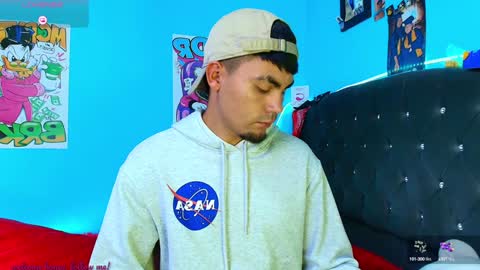 K A L I online show from January 12, 6:06 am